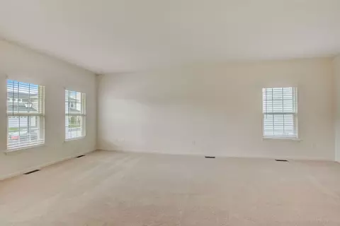 896 Simpson Ave, Elburn, IL 60119 photo 11