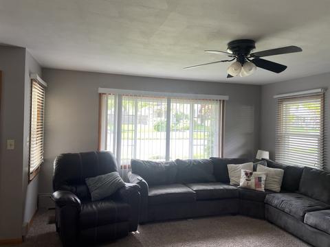 407 N Main St, Eureka, IL 61530 photo 10