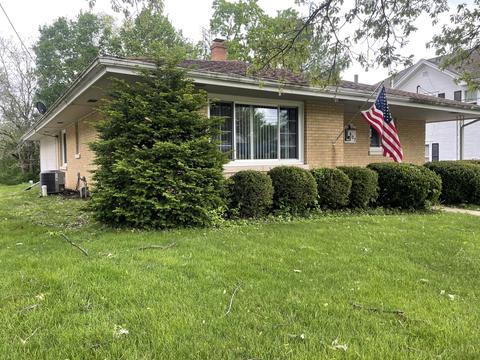 407 N Main St, Eureka, IL 61530 photo 37