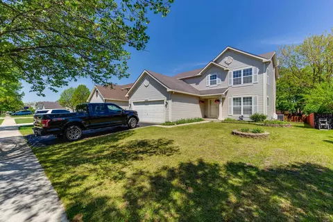 2024 Trafalger Dr, Romeoville, IL 60446