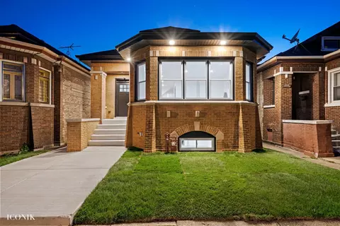 8138 S Hermitage Ave, Chicago, IL 60620