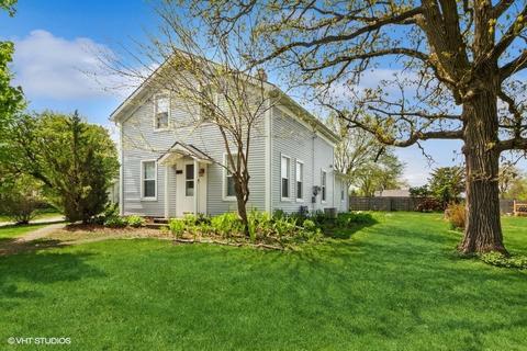 10203 Main St, Hebron, IL 60034 photo 1