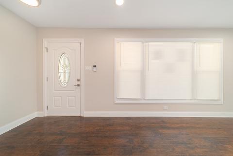 17010 Pine Ct, Hazel Crest, IL 60429 photo 3