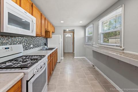 16640 Marshfield Ave, Markham, IL 60428 photo 3