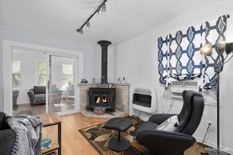 213 E Park St, Plano, IL 60545 photo 8