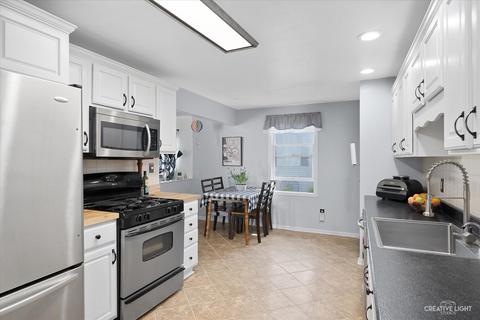 213 E Park St, Plano, IL 60545 photo 17