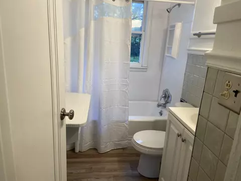 623 Glenwood Ave, Elgin, IL 60120 photo 6