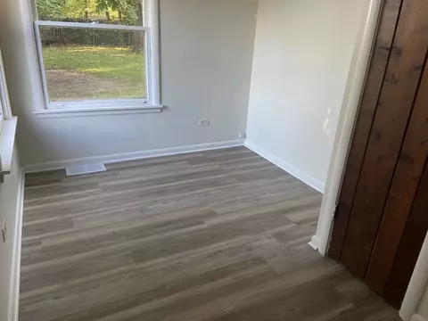623 Glenwood Ave, Elgin, IL 60120 photo 7