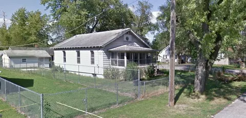 826 Fitch Rd, Rockford, IL 61109