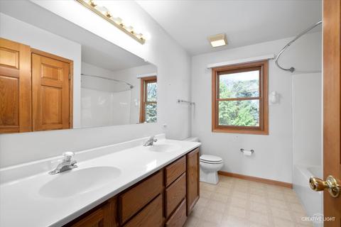 631 Rees St, Hinckley, IL 60520 photo 19