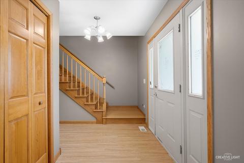 631 Rees St, Hinckley, IL 60520 photo 3