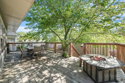 555 S Saylor Ave, Elmhurst, IL 60126 photo 29