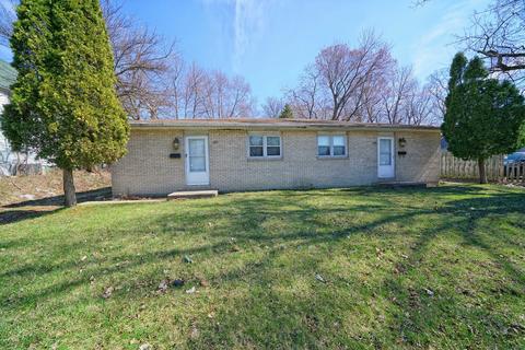 453 N Jackson St, Waukegan, IL 60085