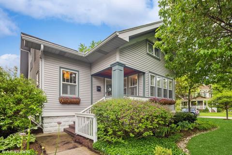 451 Hill Ave, Glen Ellyn, IL 60137