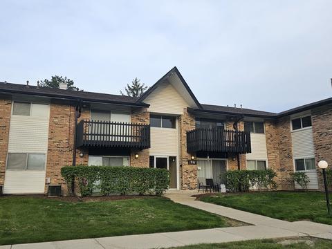 3 Kingery Quarter #202, Willowbrook, IL 60527