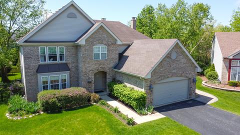 1532 Derby Ln, Bartlett, IL 60103 photo 2
