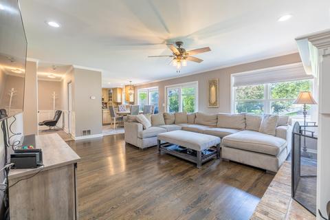 1532 Derby Ln, Bartlett, IL 60103 photo 7