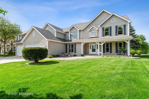 1011 Conan Doyle Rd, Naperville, IL 60564