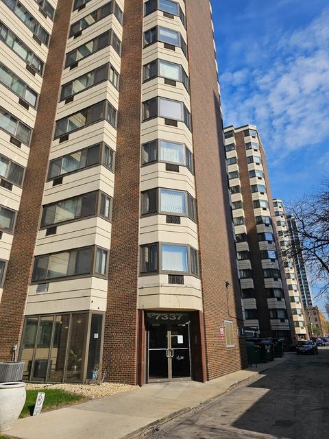 7337 S South Shore Drive Dr #1126, Chicago, IL 60649