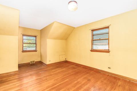 425 E Maple St, Lombard, IL 60148 photo 9