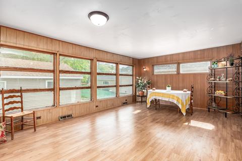 425 E Maple St, Lombard, IL 60148 photo 7