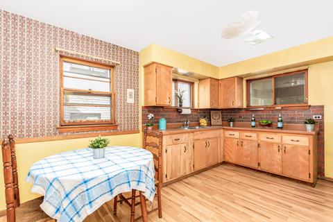 425 E Maple St, Lombard, IL 60148 photo 3