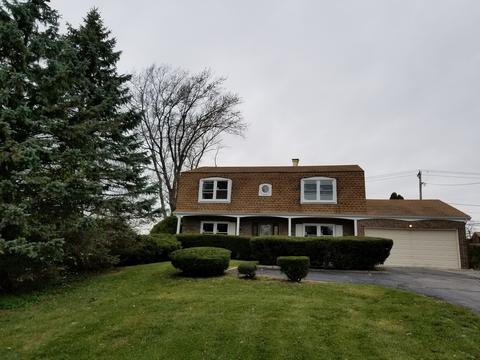 22 W768 Hackberry Dr, Glen Ellyn, IL 60137
