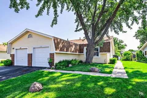 1779 Gilberto St, Glendale Heights, IL 60139