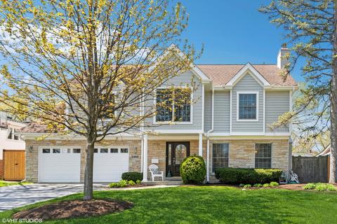 1262 Oxford Rd, Deerfield, IL 60015