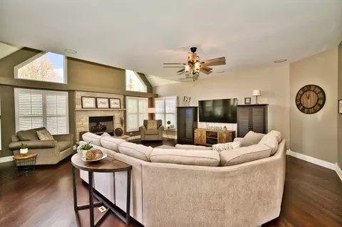 13457 Skyline Dr, Plainfield, IL 60585 photo 20