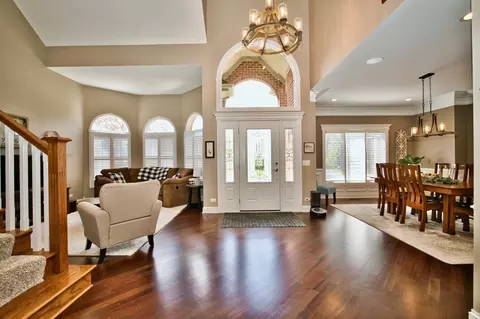 13457 Skyline Dr, Plainfield, IL 60585 photo 5