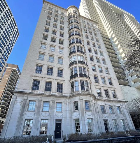 1200 N Lake Shore Dr #301, Chicago, IL 60610
