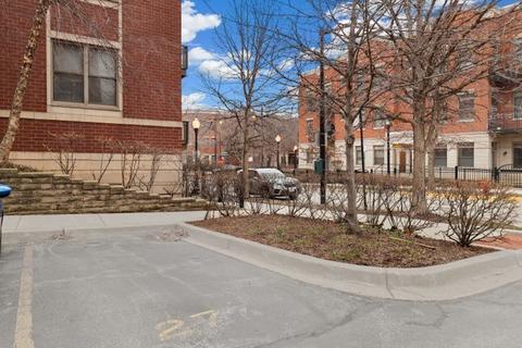 765 W 15th St #310, Chicago, IL 60607 photo 21