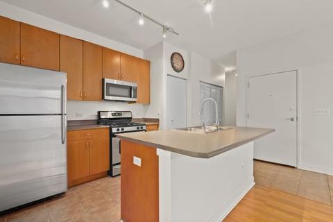 765 W 15th St #310, Chicago, IL 60607 photo 10