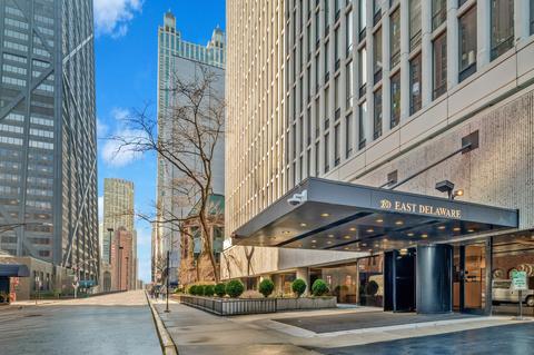 200 E Delaware Pl #11C, Chicago, IL 60611
