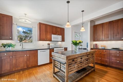 3746 N Kostner Ave, Chicago, IL 60641 photo 10