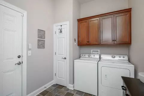 2040 Mackenzie Pl, Wheaton, IL 60187 photo 14