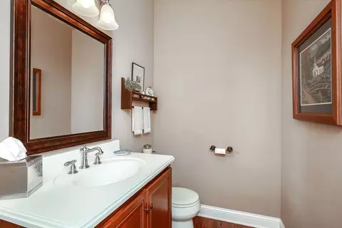 2040 Mackenzie Pl, Wheaton, IL 60187 photo 15