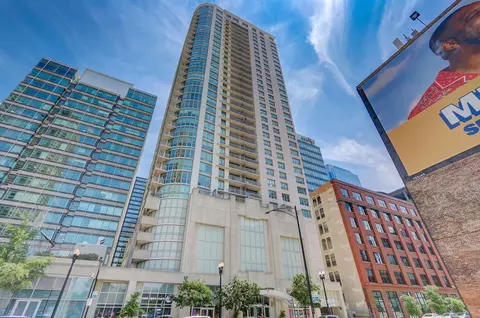 125 S Jefferson St #2109, Chicago, IL 60661