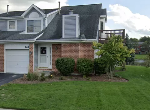 705 Daybreak Ln #705, Carol Stream, IL 60188