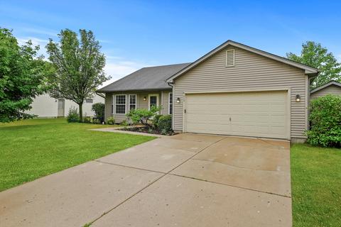 619 Tanglewood Trl, Mchenry, IL 60050 photo 2
