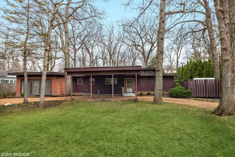 671 S Green Bay Rd, Lake Forest, IL 60045
