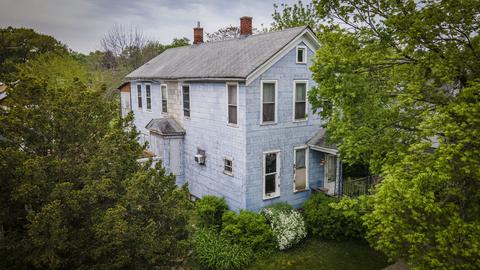 9910 S Malta St, Chicago, IL 60643