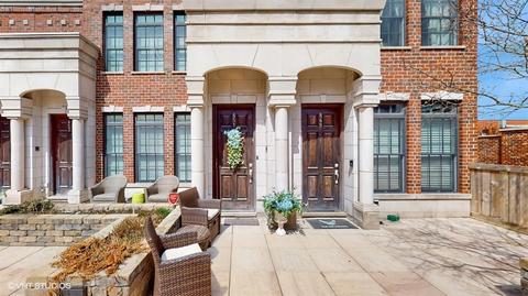 851 Laurel Ave, Highland Park, IL 60035