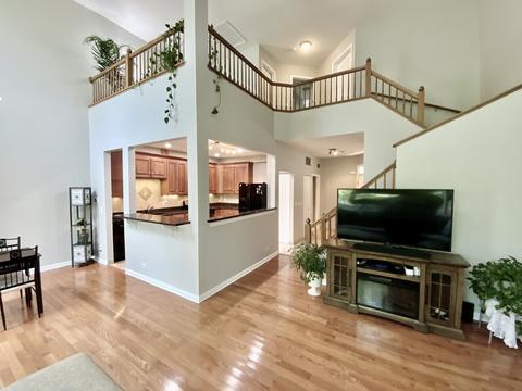 2299 Briar Ct, Hoffman Estates, IL 60169 photo 4