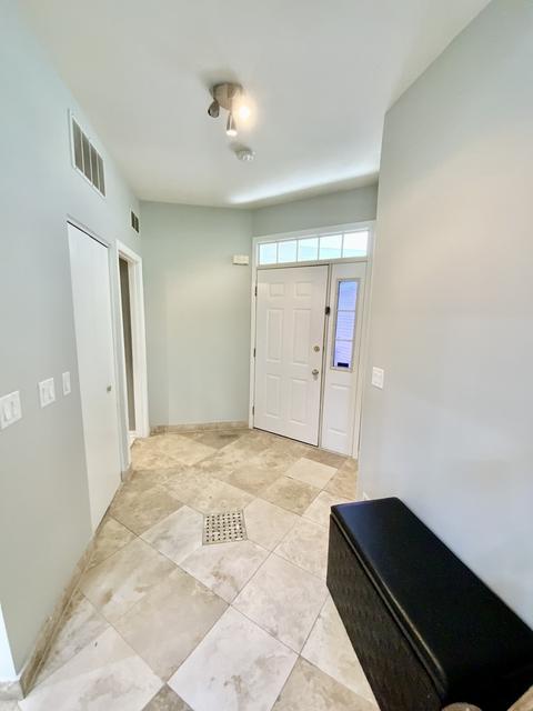2299 Briar Ct, Hoffman Estates, IL 60169 photo 3