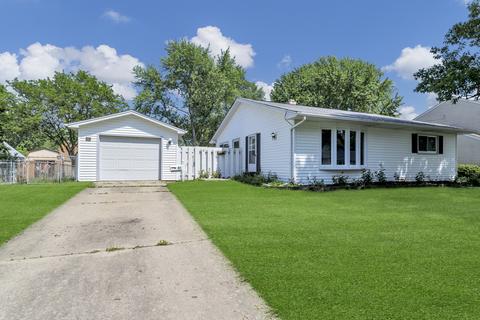11 Ridgefield Rd, Montgomery, IL 60538