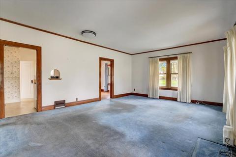 351 Jefferson Ave, Elgin, IL 60120 photo 6