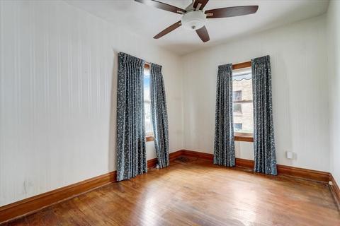 351 Jefferson Ave, Elgin, IL 60120 photo 11