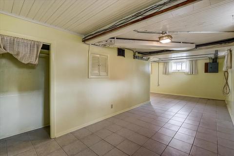 351 Jefferson Ave, Elgin, IL 60120 photo 21